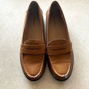 G.H. Bass & Co Brown Leather Penny Loafers- Women’s Size 8